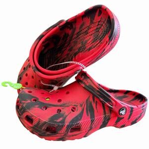 Crocs Classic Marbled Red and Black Unisex NEW With Tags W10 / M8